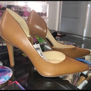 NEW MOSSIMO HIGH HEELS